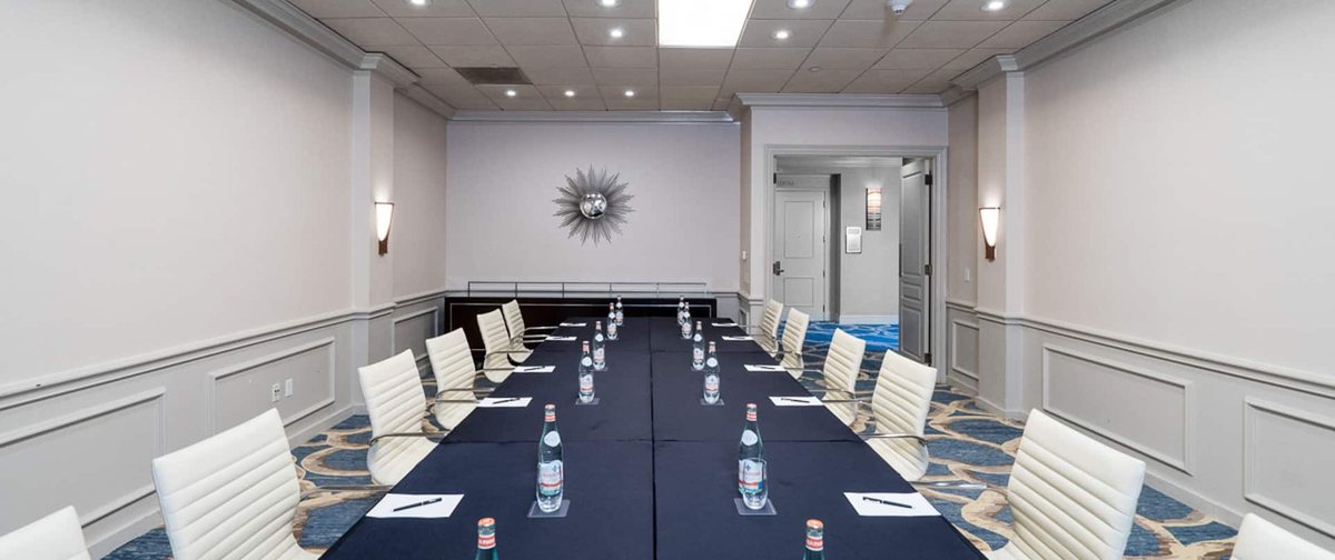 The San Clemente meeting room at Hilton Irvine/Orange County Airport