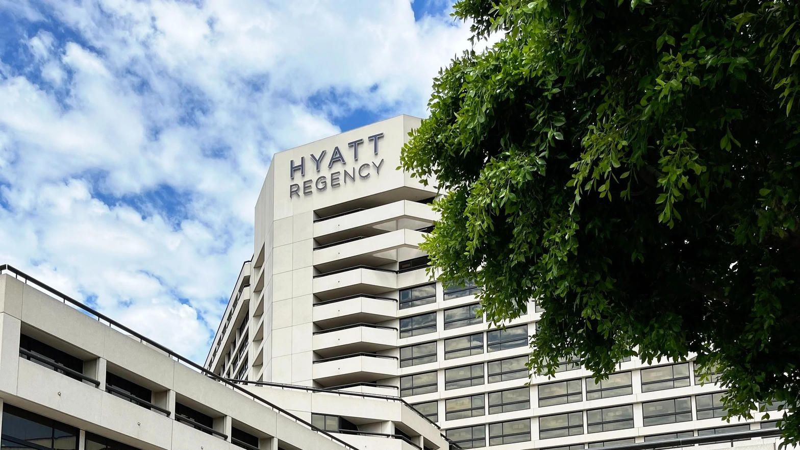 Hyatt Regency Irvine tower