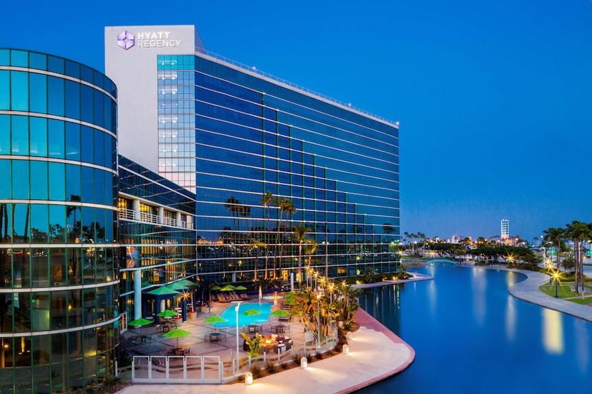 Hyatt Regency Long Beach on Rainbow Lagoon at dusk