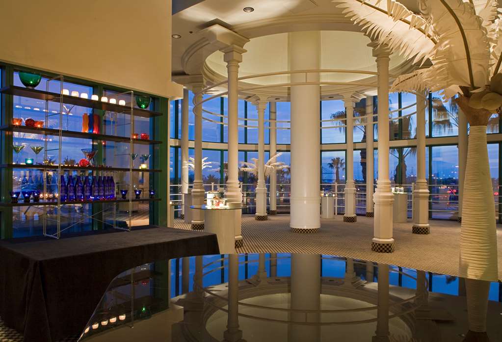 Meeting space at Hyatt Regency Long Beach