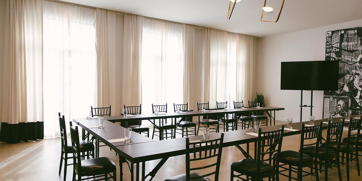The Drawing Room at Kimpton La Peer, which can accommodate up to 75 guests