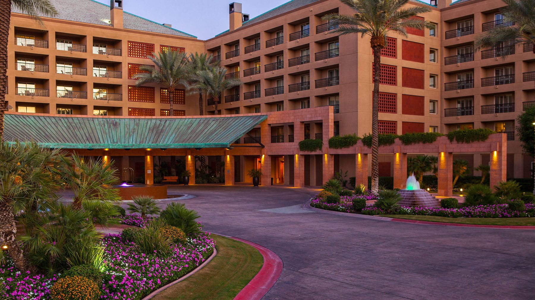 Renaissance Esmeralda pool and Santa Rosa Mountains